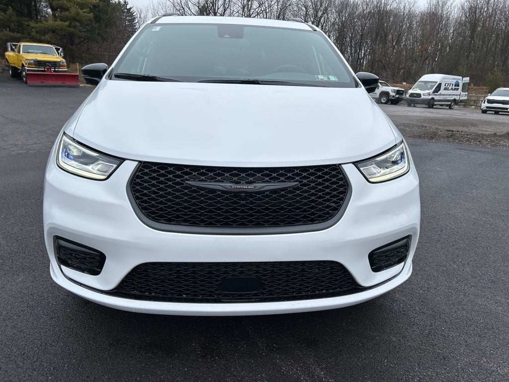 2026 Chrysler Pacifica PACIFICA SELECT AWD