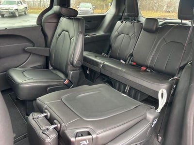2026 Chrysler Pacifica PACIFICA SELECT AWD