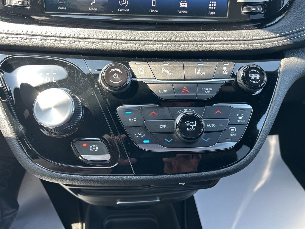 2026 Chrysler Pacifica PACIFICA SELECT AWD