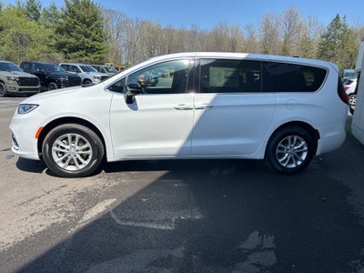 2026 Chrysler Pacifica PACIFICA SELECT AWD