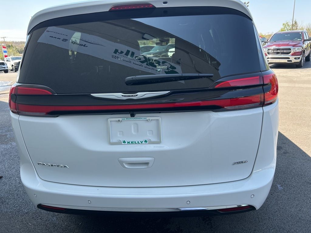 2026 Chrysler Pacifica PACIFICA SELECT AWD