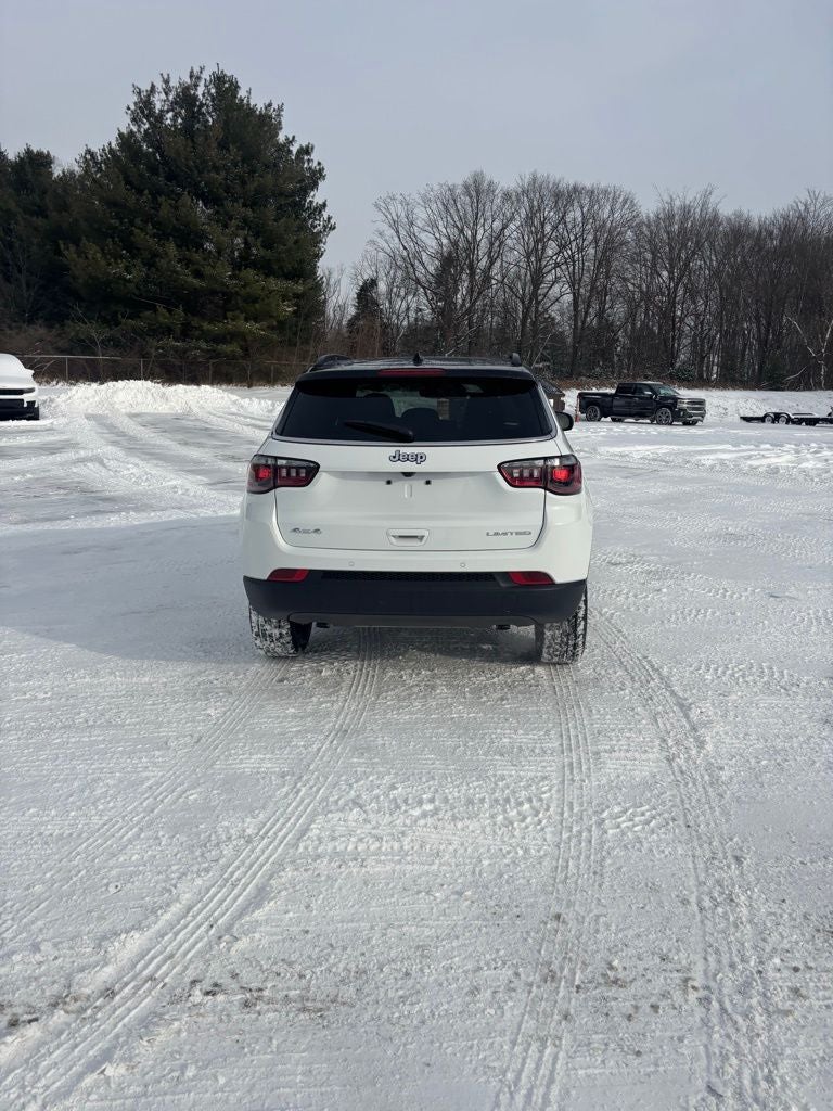 2026 Jeep Compass COMPASS LIMITED 4X4
