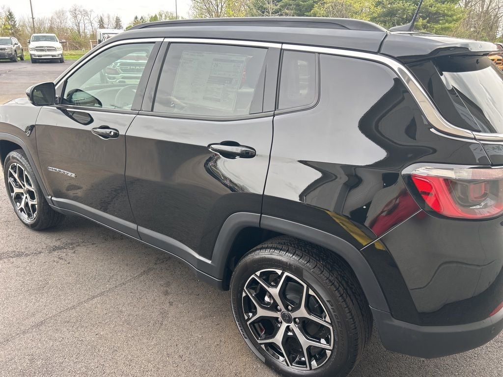 2026 Jeep Compass COMPASS LIMITED 4X4