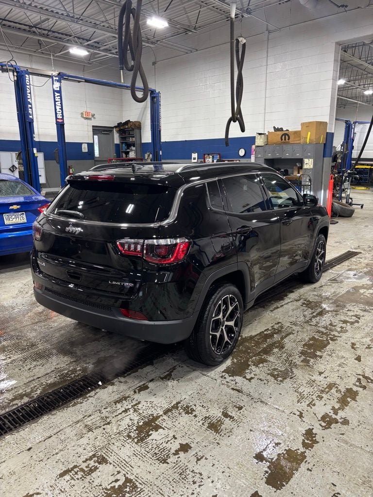 2026 Jeep Compass COMPASS LIMITED 4X4