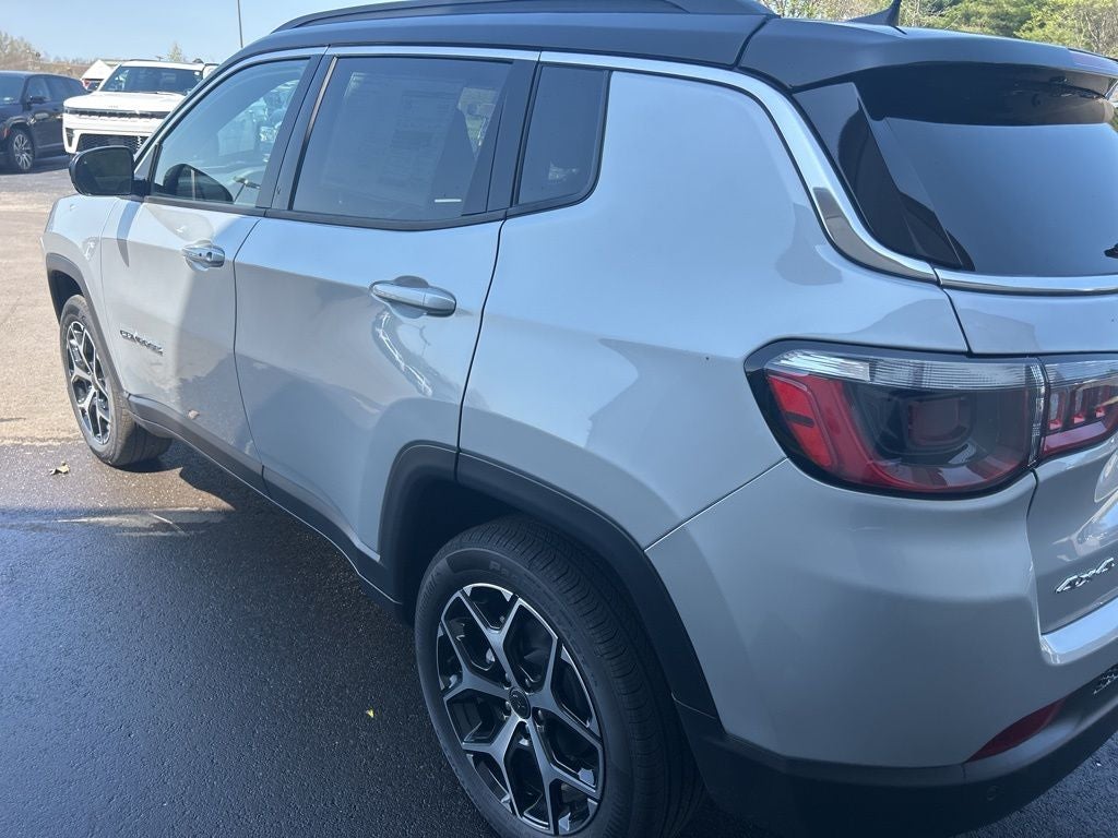 2026 Jeep Compass COMPASS LIMITED 4X4