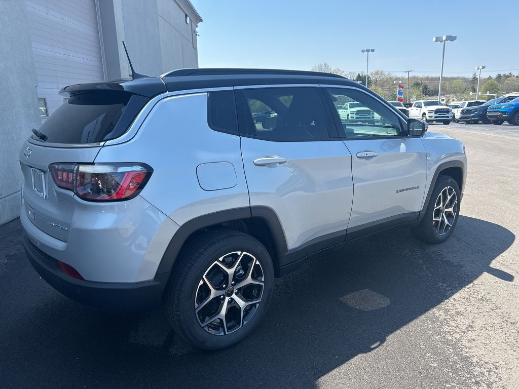 2026 Jeep Compass COMPASS LIMITED 4X4