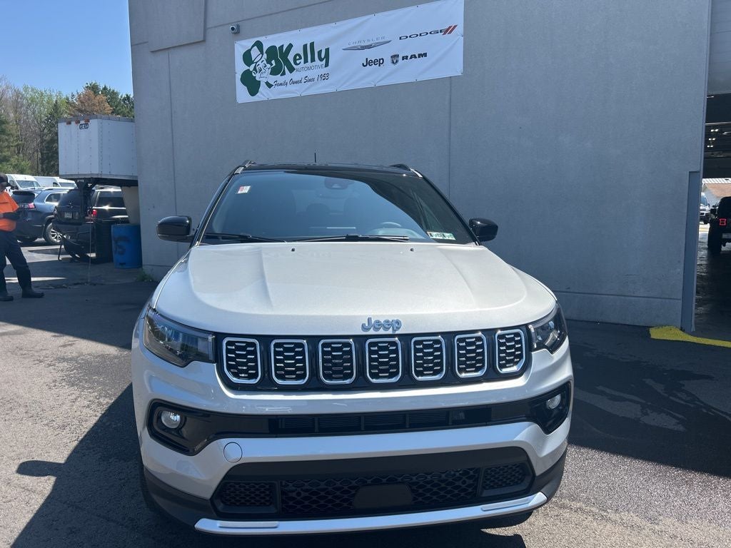 2026 Jeep Compass COMPASS LIMITED 4X4