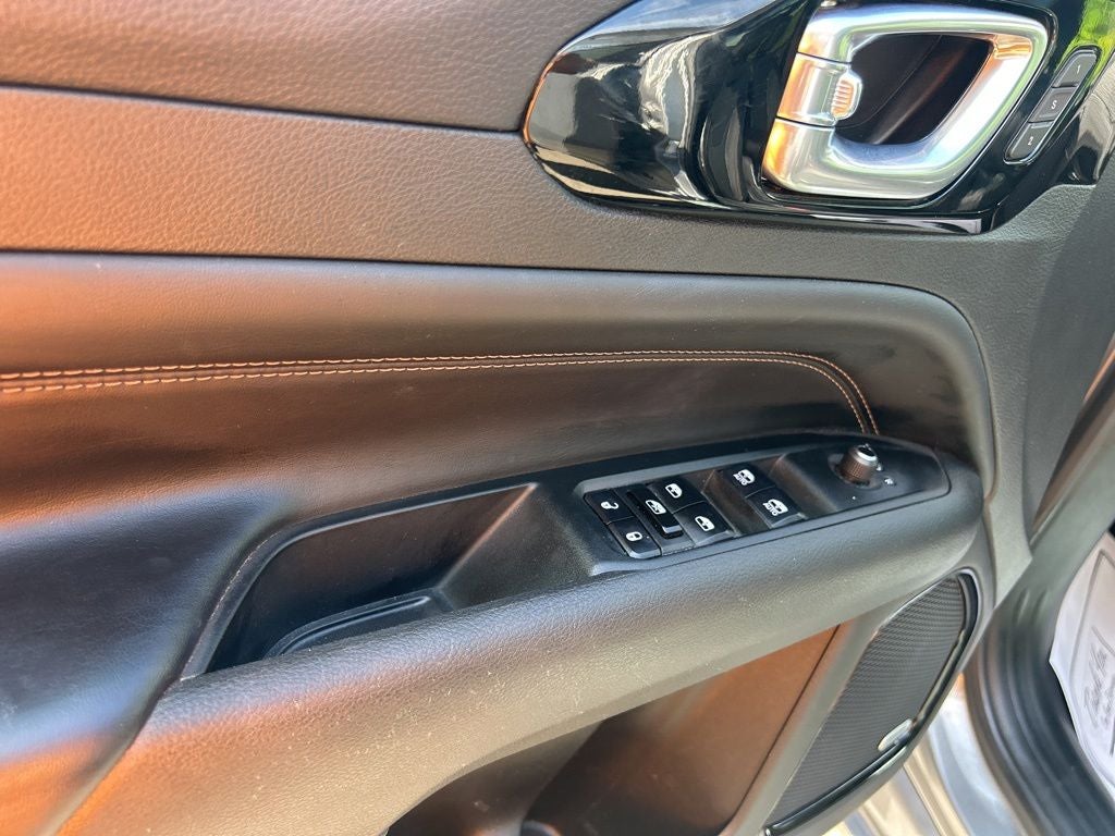 2023 Jeep Compass (RED) Edition 4x4