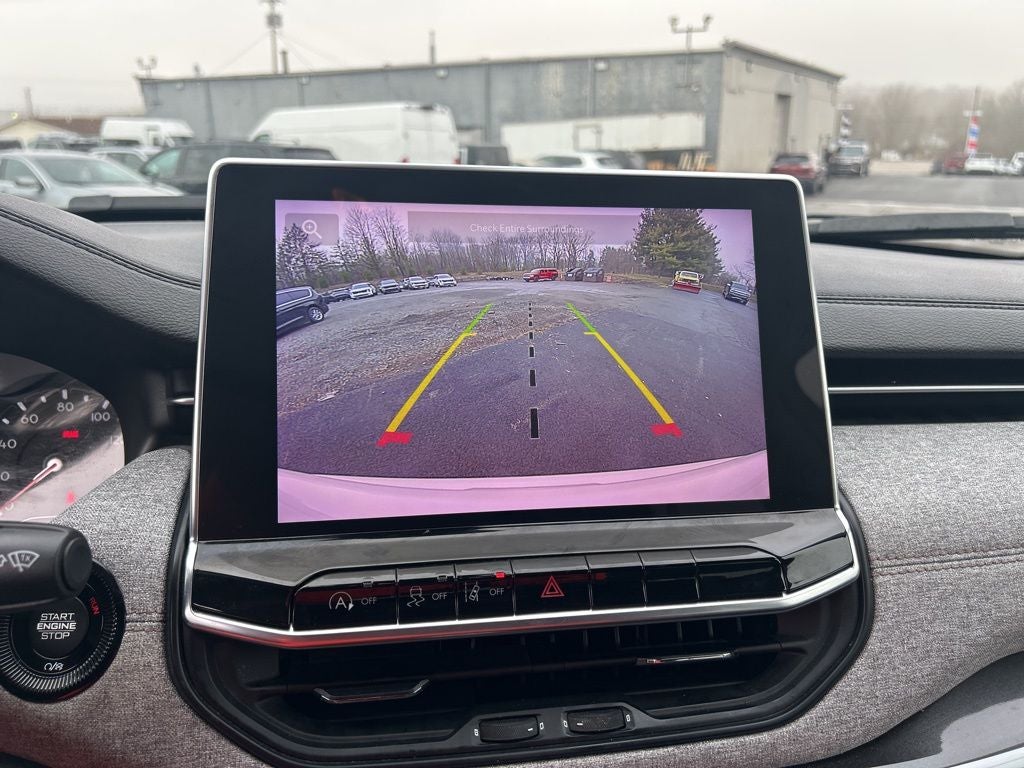 2022 Jeep Compass Latitude Lux 4x4