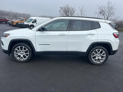 2022 Jeep Compass Latitude Lux 4x4