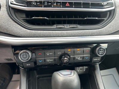 2022 Jeep Compass Latitude Lux 4x4