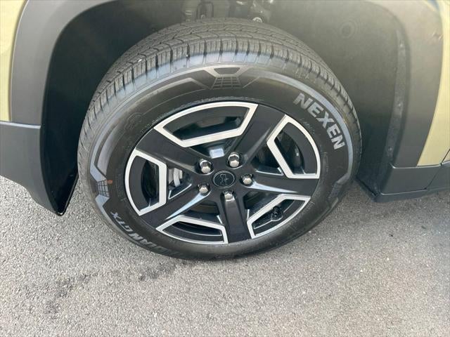 2026 Jeep Cherokee CHEROKEE LAREDO 4X4