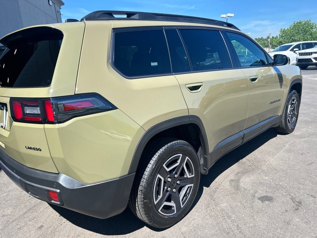 2026 Jeep Cherokee CHEROKEE LAREDO 4X4