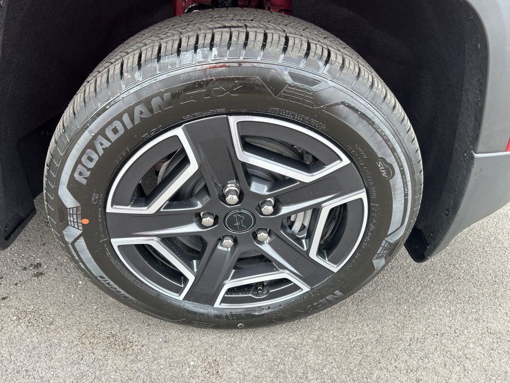 2026 Jeep Cherokee CHEROKEE LAREDO 4X4