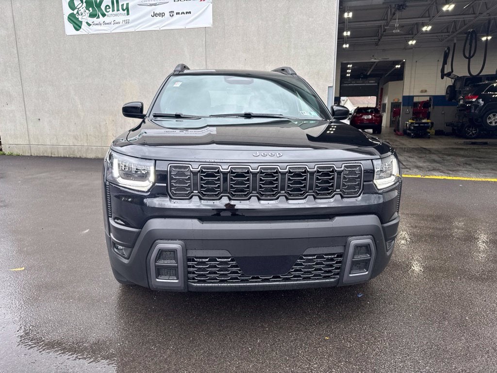 2027 Jeep Cherokee CHEROKEE LAREDO 4X4
