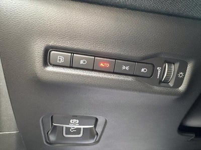 2027 Jeep Cherokee CHEROKEE LAREDO 4X4