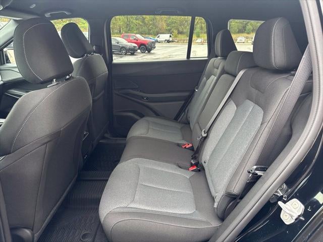 2027 Jeep Cherokee CHEROKEE LAREDO 4X4