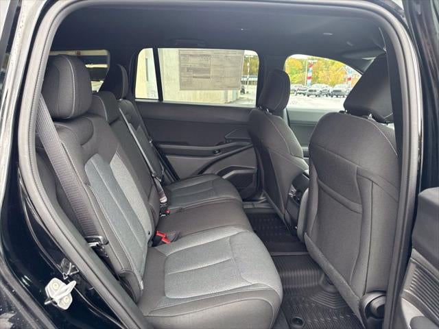 2027 Jeep Cherokee CHEROKEE LAREDO 4X4