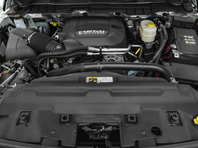 2018 RAM 3500 SLT Regular Cab 4x4 8' Box