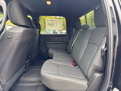 2027 RAM Ram 3500 RAM 3500 TRADESMAN CREW CAB 4X4 6'4' BOX
