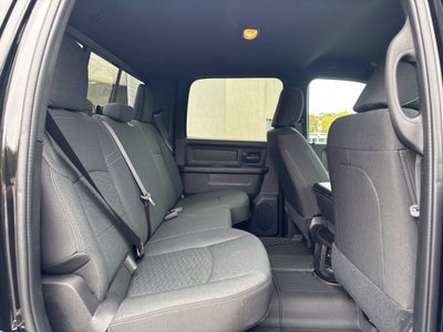 2027 RAM Ram 3500 RAM 3500 TRADESMAN CREW CAB 4X4 6'4' BOX