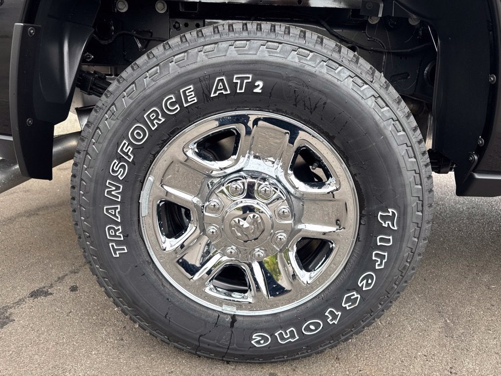 2027 RAM Ram 3500 RAM 3500 TRADESMAN CREW CAB 4X4 6'4' BOX