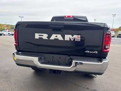 2027 RAM Ram 3500 RAM 3500 TRADESMAN CREW CAB 4X4 6'4' BOX