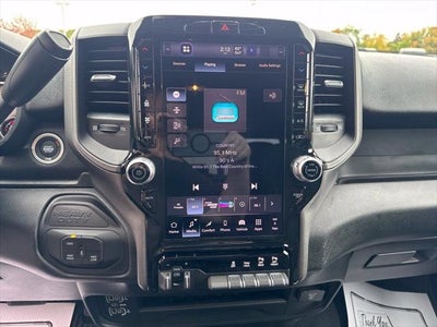 2027 RAM Ram 3500 RAM 3500 TRADESMAN CREW CAB 4X4 6'4' BOX