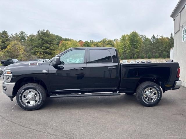 2027 RAM Ram 3500 RAM 3500 TRADESMAN CREW CAB 4X4 6'4' BOX