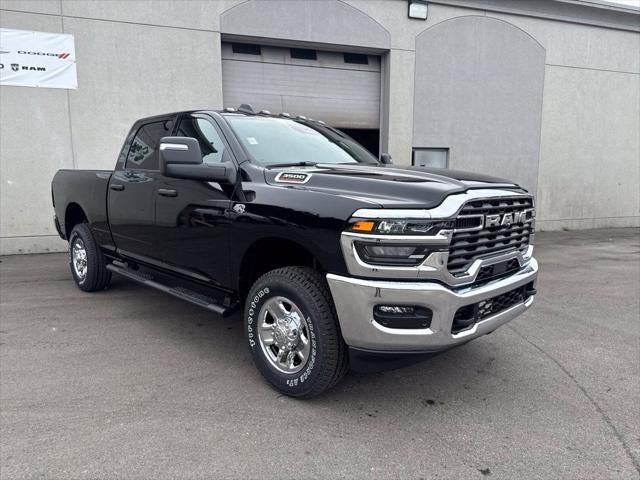 2027 RAM Ram 3500 RAM 3500 TRADESMAN CREW CAB 4X4 6'4' BOX