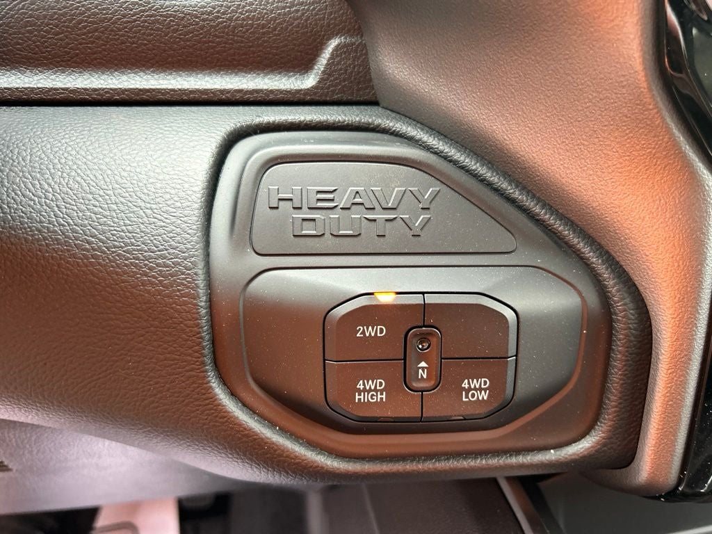 2026 RAM Ram 3500 RAM 3500 BIG HORN CREW CAB 4X4 6'4' BOX
