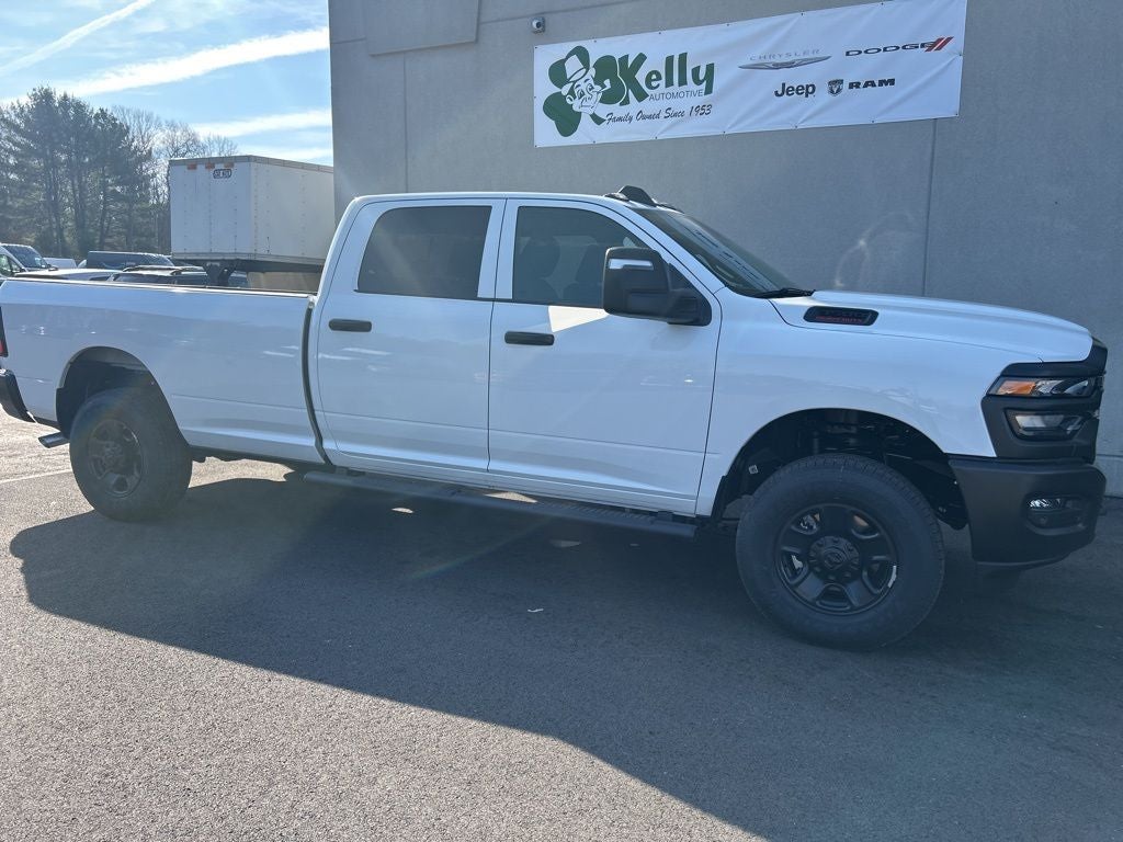 2026 RAM Ram 3500 RAM 3500 TRADESMAN CREW CAB 4X4 8' BOX