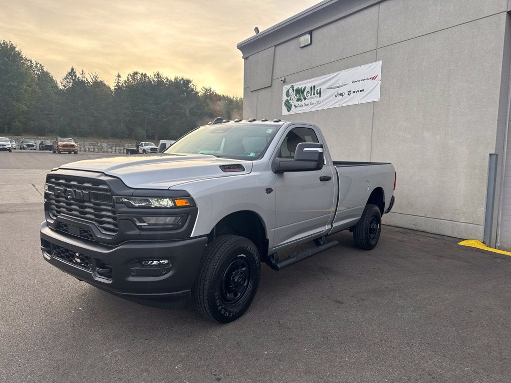 2027 RAM Ram 2500 RAM 2500 TRADESMAN REGULAR CAB 4X4 8' BOX