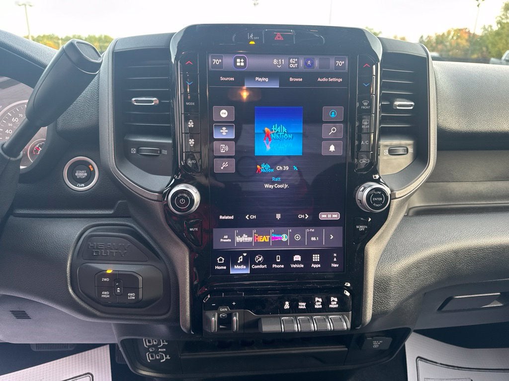 2027 RAM Ram 2500 RAM 2500 TRADESMAN REGULAR CAB 4X4 8' BOX