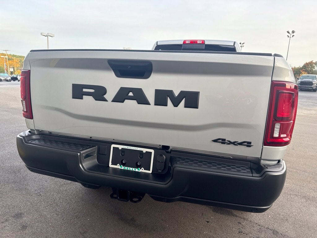 2027 RAM Ram 2500 RAM 2500 TRADESMAN REGULAR CAB 4X4 8' BOX