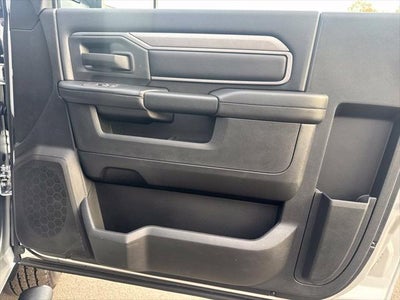 2027 RAM Ram 2500 RAM 2500 TRADESMAN REGULAR CAB 4X4 8' BOX