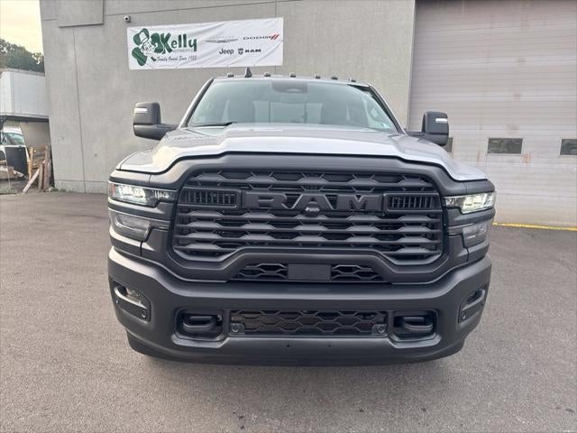 2027 RAM Ram 2500 RAM 2500 TRADESMAN REGULAR CAB 4X4 8' BOX