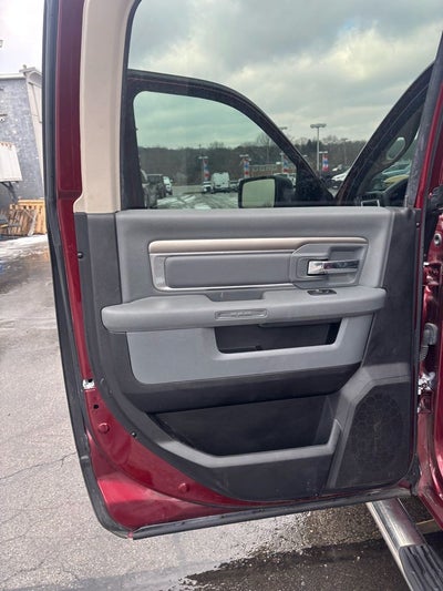 2018 RAM 1500 Big Horn Crew Cab 4x4 5'7' Box