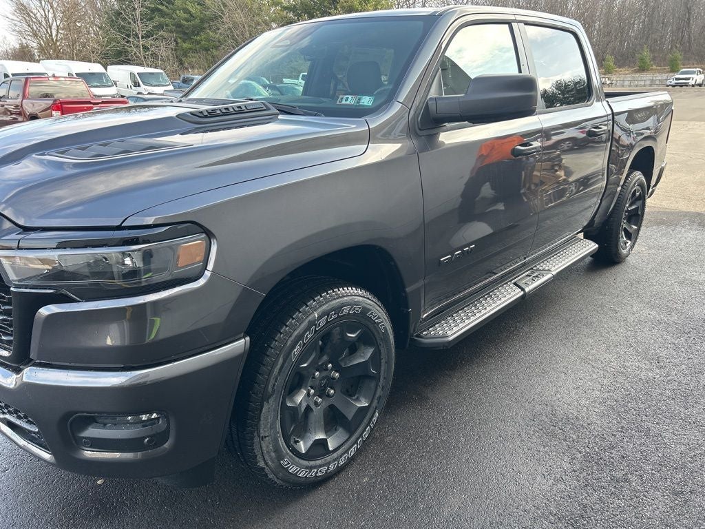 2026 RAM Ram 1500 RAM 1500 EXPRESS CREW CAB 4X4 5'7' BOX