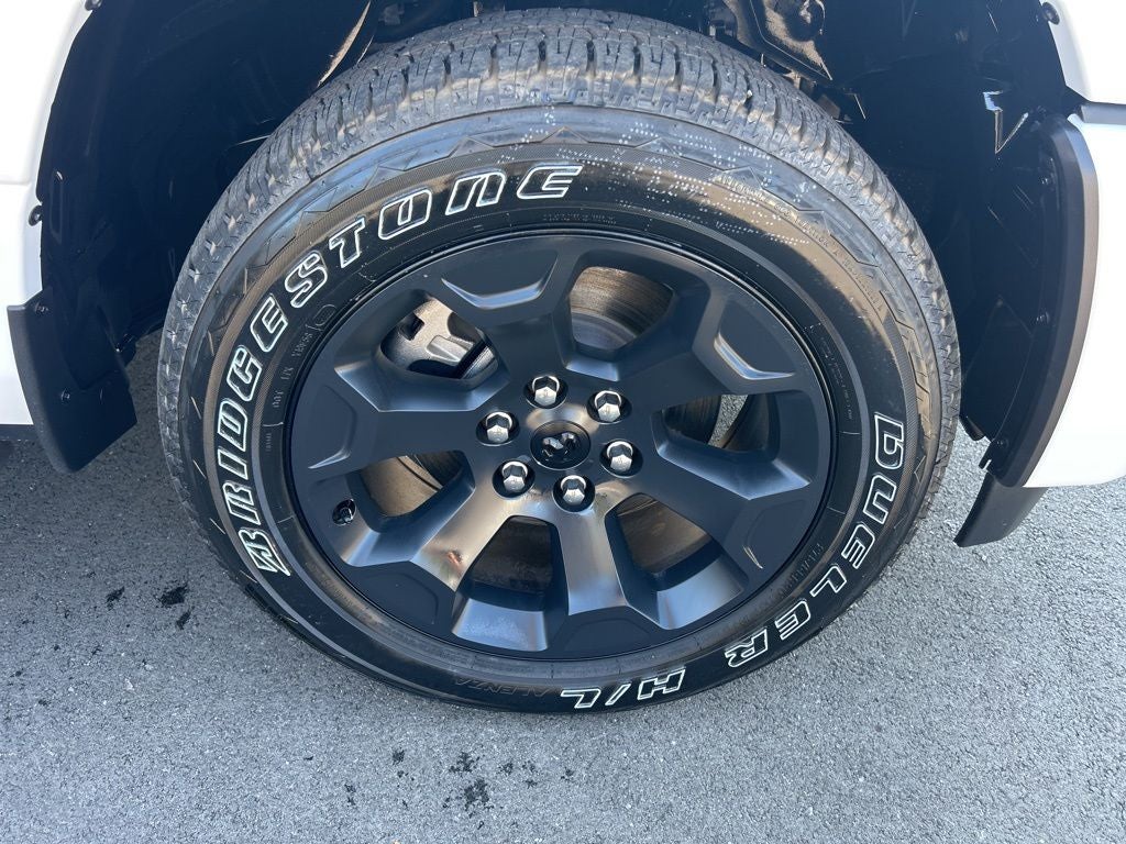 2026 RAM Ram 1500 RAM 1500 EXPRESS CREW CAB 4X4 5'7' BOX