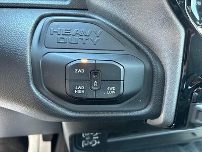 2025 RAM 2500 Tradesman Crew Cab 4x4 6'4' Box