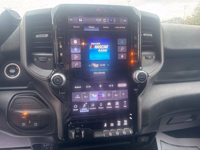 2027 RAM Ram 2500 RAM 2500 TRADESMAN CREW CAB 4X4 6'4' BOX