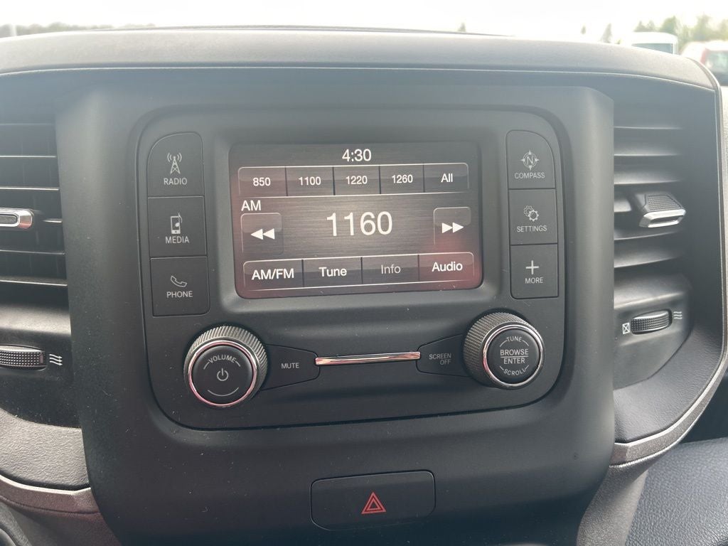 2024 RAM 2500 Tradesman Crew Cab 4x4 6'4' Box