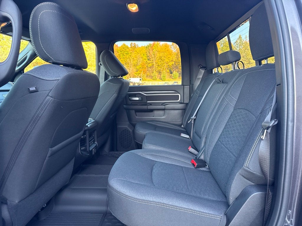2027 RAM Ram 2500 RAM 2500 BIG HORN CREW CAB 4X4 6'4' BOX