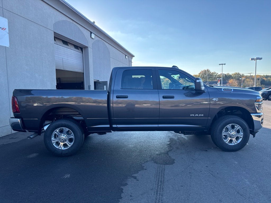 2027 RAM Ram 2500 RAM 2500 BIG HORN CREW CAB 4X4 6'4' BOX