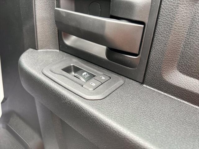 2027 RAM Ram 2500 RAM 2500 TRADESMAN CREW CAB 4X4 8' BOX