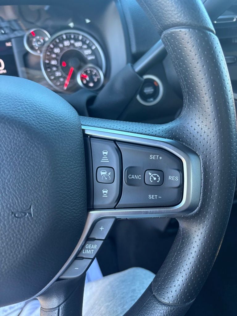 2026 RAM Ram 2500 RAM 2500 BLACK EXPRESS CREW CAB 4X4 8' BOX