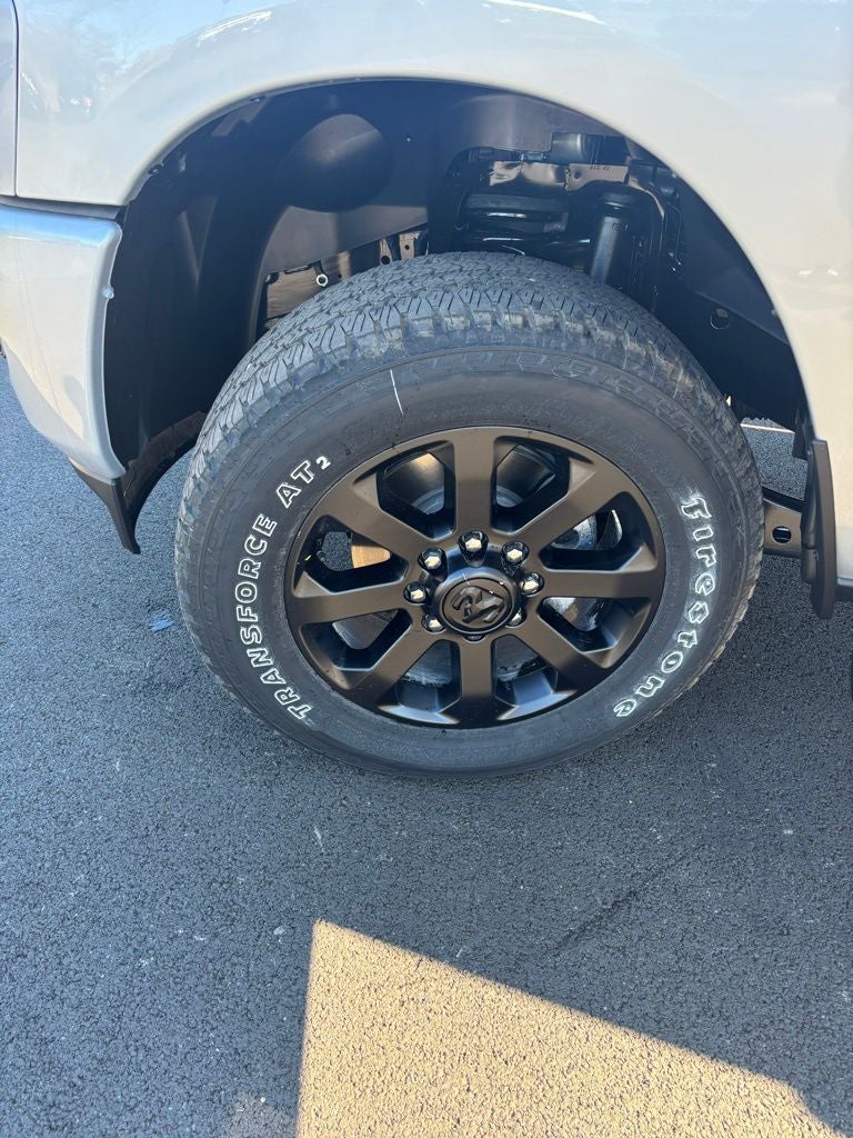 2026 RAM Ram 2500 RAM 2500 BLACK EXPRESS CREW CAB 4X4 8' BOX