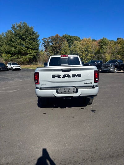 2026 RAM Ram 2500 RAM 2500 BLACK EXPRESS CREW CAB 4X4 8' BOX