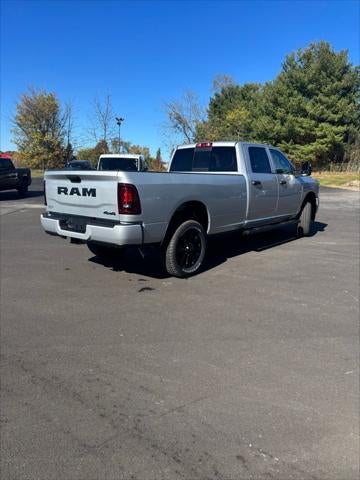 2026 RAM Ram 2500 RAM 2500 BLACK EXPRESS CREW CAB 4X4 8' BOX